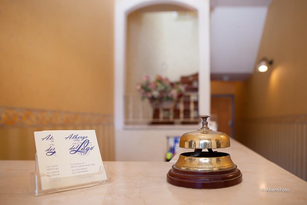 Albergo Del Lago 卡帕尔比奥 外观 照片